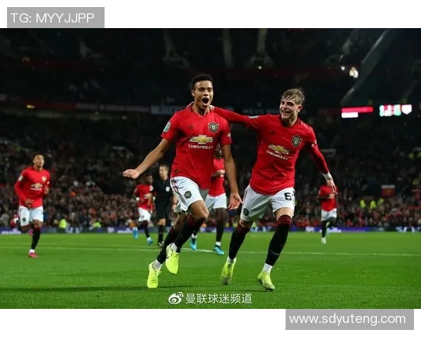 曼联背后的故事:从少年到巨星之路 曼联背后的故事:从少年到巨星之路