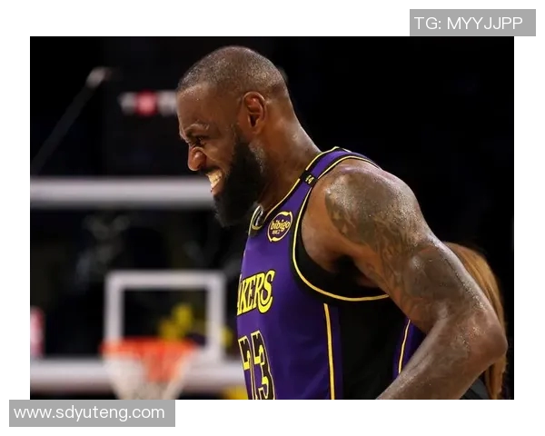 詹姆斯伤情更新：复出时间仍未确定