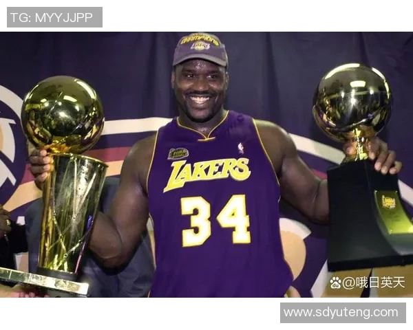 昔日NBA王者逐渐走下巅峰状态下滑后该何去何从引人深思 昔日NBA王者逐渐走下巅峰状态下滑后该何去何从引人深思